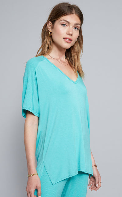 Dolman w/ Shoulder Detail